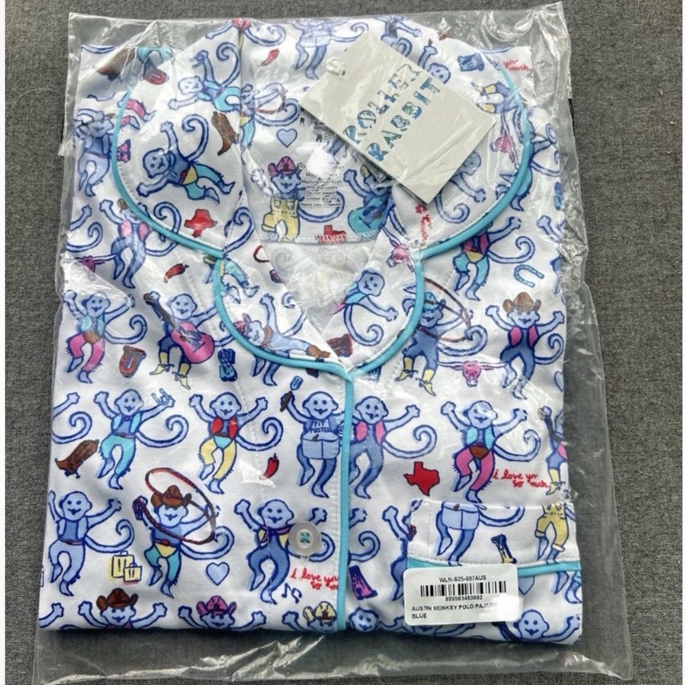 Roller Rabbit Pajamas 2- piece shorts and short sleeve Polo set Size Small - Picture 2 of 6